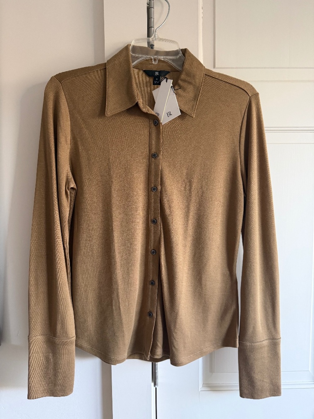 NWT Banana Republic Button down Shirt, size small